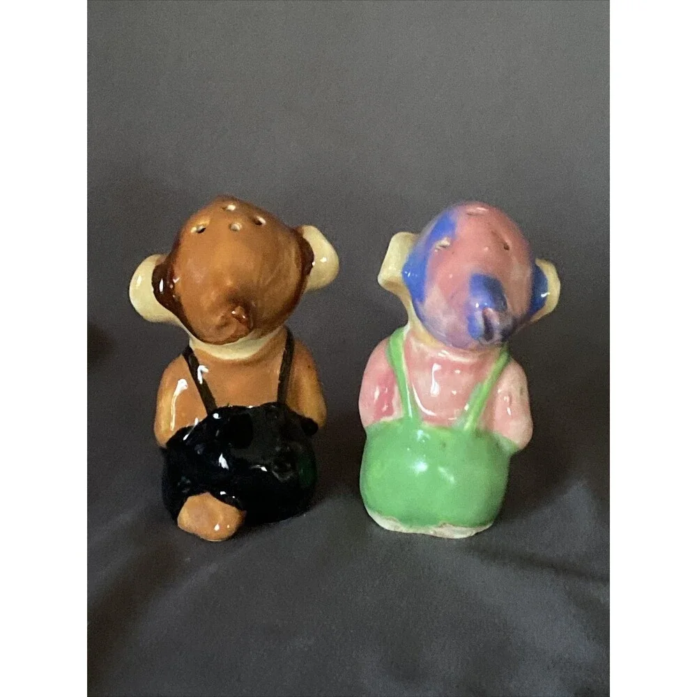 Elf Pixie Vintage Salt & Pepper Shaker Set Kneeling Japan